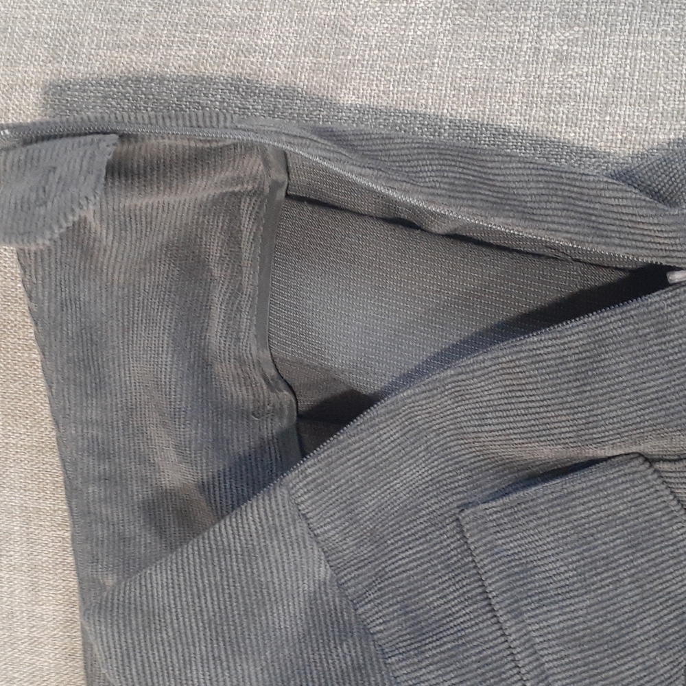 Chelsea & Theodore women's grey pleated corduroy micro mini  skirt size … - Picture 10 of 12